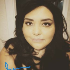 Meet your Posher, Candie